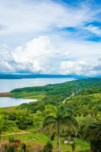 Lake Arenal Condos