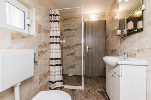 Apartment LORO - image 2