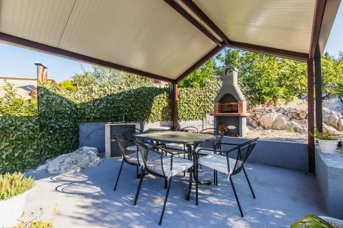 Apartment LORO - image 13