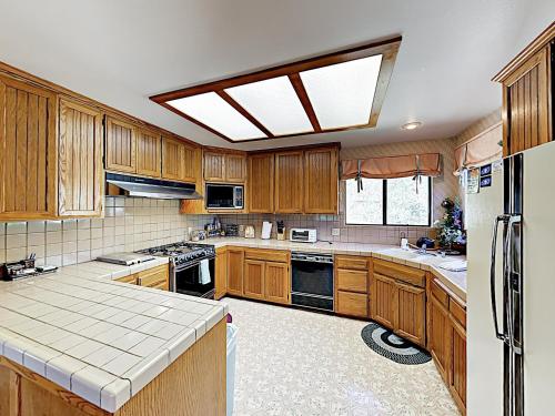 New Listing! Fireside Fun With Deck Game Room & Bar Home - image 7