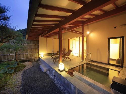 Shimoda Central Hotel