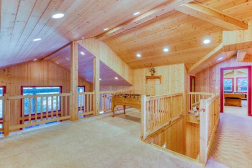 Money Creek Lodge - 5 Bed 2 Bath Vacation home in Skykomish