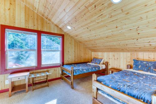 Money Creek Lodge - 5 Bed 2 Bath Vacation home in Skykomish