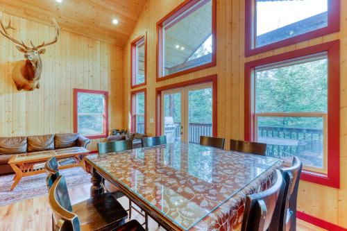 Money Creek Lodge - 5 Bed 2 Bath Vacation home in Skykomish