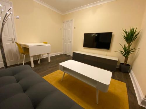 Apartment 20 @ Excel London