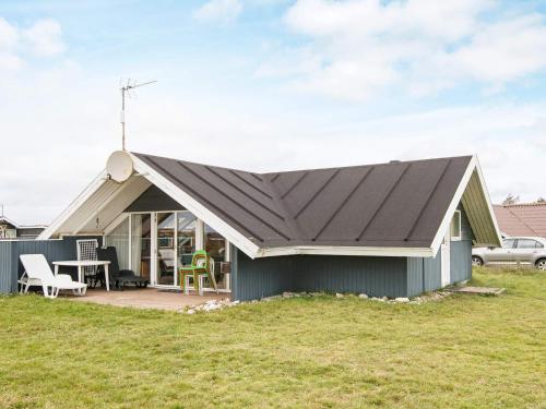  5 person holiday home in Harbo re in Harboør