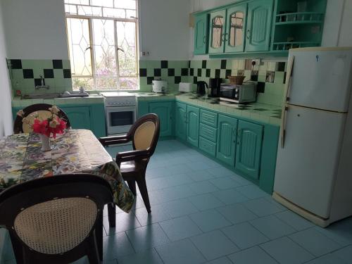 Lapiroguevilla (Tourist resident licence 03596), Pereybere (foto 4)