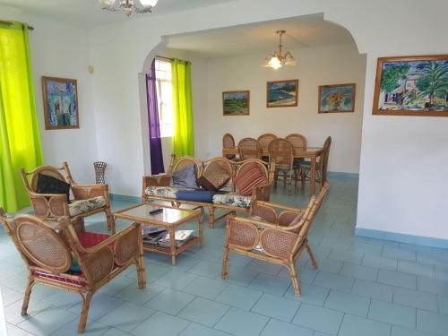 Lapiroguevilla (Tourist resident licence 03596), Pereybere (foto 2)