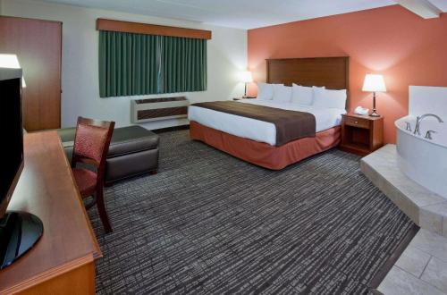 AmericInn by Wyndham Alexandria