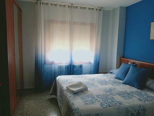 2 twin beds