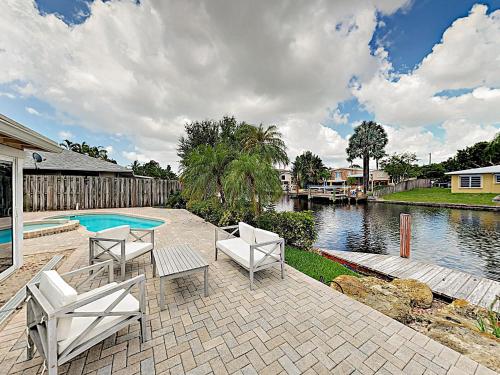 New Listing! Canal-Front With Private Pool & Hot Tub Home - image 2