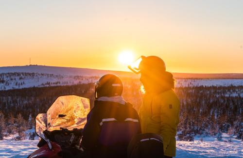 Northern Lights Village - image 13