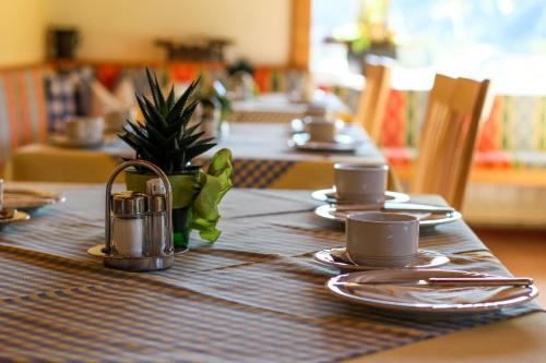 Ресторант, Hotel Haus Sonnblick in Бад Клайнкирххайм