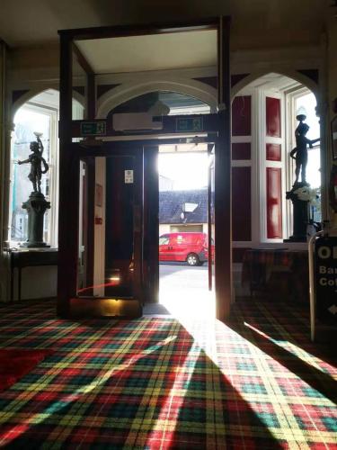 Entrada, The Caledonian Thistle Hotel in Callander