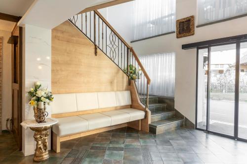 Előcsarnok, Jagodic Garni Hotel Second near Ljubljanai repülőtér