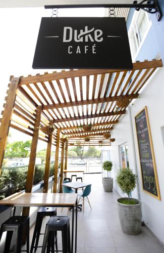 New National Hotel and Conference