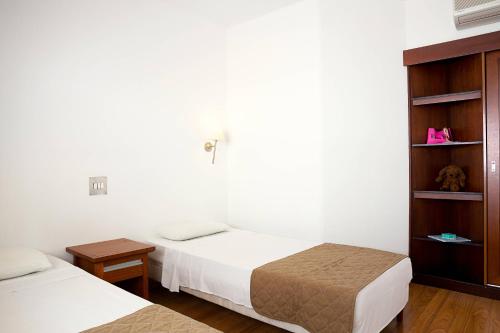 Cyprotel Faliraki - image 14
