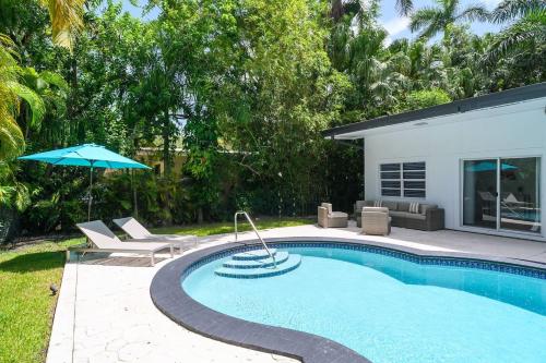 Casa Florida 5 Bedrooms w POOL Close Miami Beach