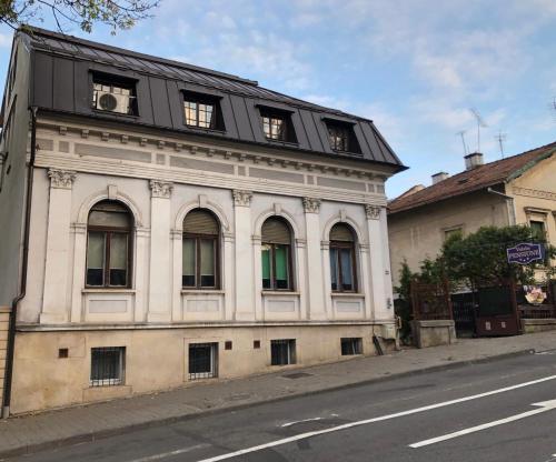 Vila Vidalis - main image