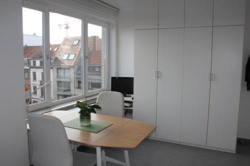 Studio-appartement in de gezellige winkelstraat van Middelkerke-Bad