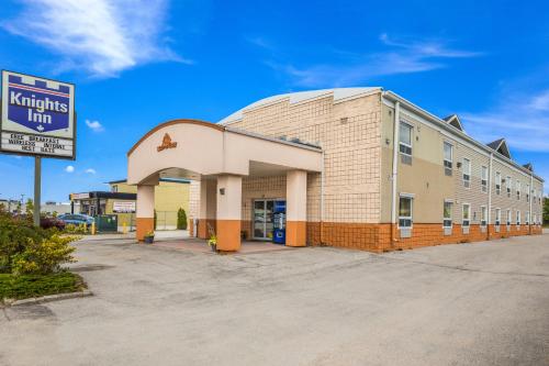 . Knights Inn Orillia