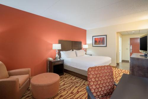 Holiday Inn Express Hanover an IHG Hotel - image 6