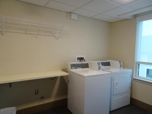 Holiday Inn - Jonesboro an IHG Hotel - image 8