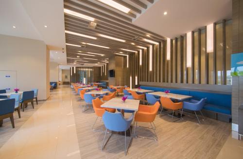홀리데이 인 익스프레스 구이안 융구, IHG 제공 - 레스토랑