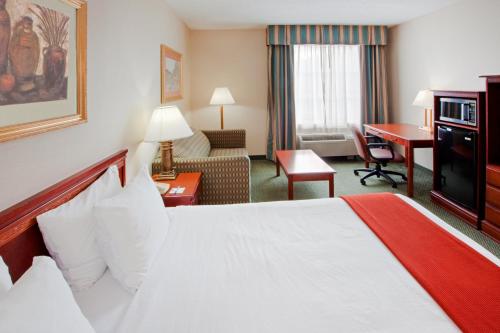 Holiday Inn Express Hanover by IHG in Hanover, USA