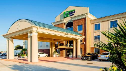 . Holiday Inn Express Hotel & Suites Waller by IHG
