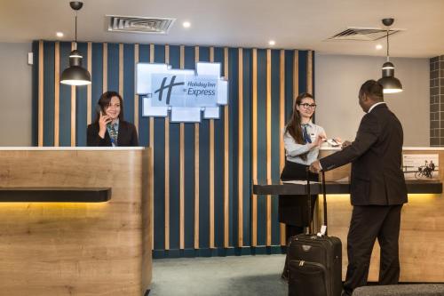 Exterior view, Holiday Inn Express London - Watford Junction By IHG in Watford