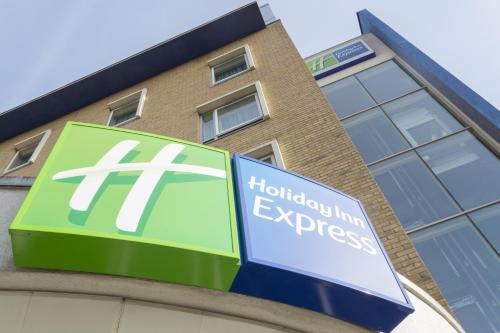 Holiday Inn Express Earls Court