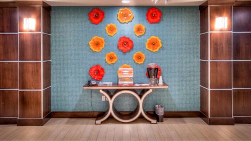 Holiday Inn Express Wichita South an IHG Hotel - image 5