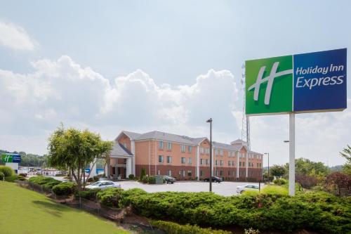 Holiday Inn Express Winston-Salem, an IHG Hotel