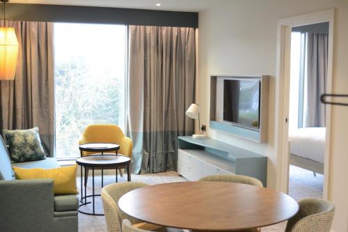 Staybridge Suites London Heathrow - Bath Road, an IHG Aparthotel