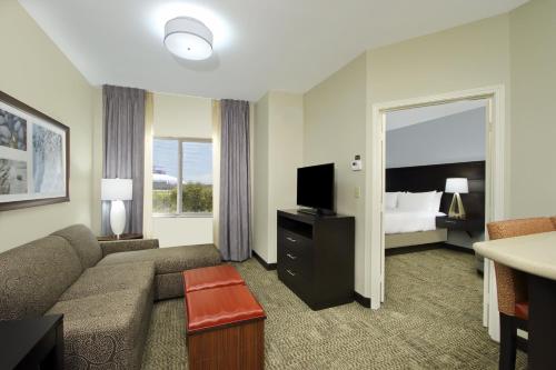 Staybridge Suites Houston - Medical Center