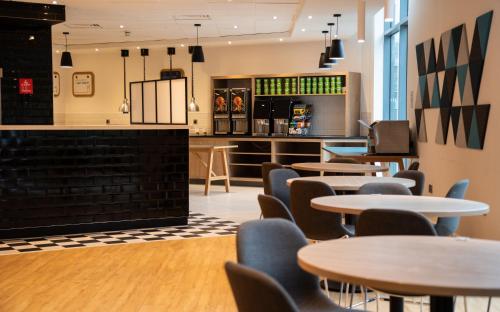 Holiday Inn Express London Stansted Airport, an IHG Hotel