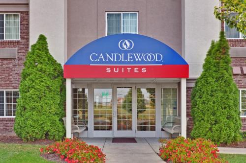 Candlewood Suites Indianapolis Northeast, an IHG Hotel