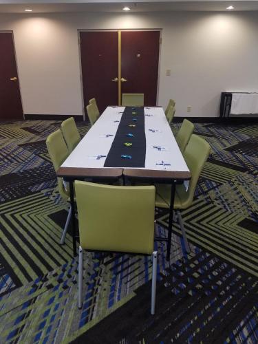 Holiday Inn Express Hotel & Suites Kingsport-Meadowview I-26 By IHG - 회의실/연회장