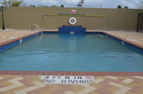 Candlewood Suites Harlingen, an IHG Hotel