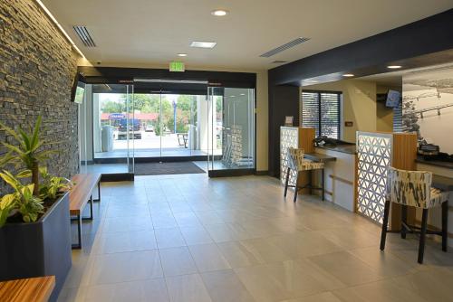 Staybridge Suites - Little Rock - Medical Center by IHG, Little Rock