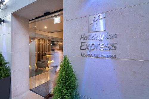Holiday Inn Express - Lisbon - Plaza Saldanha by IHG, Lisboa