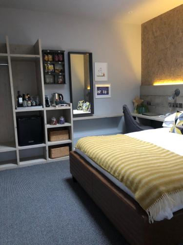 Jorvik House - main image