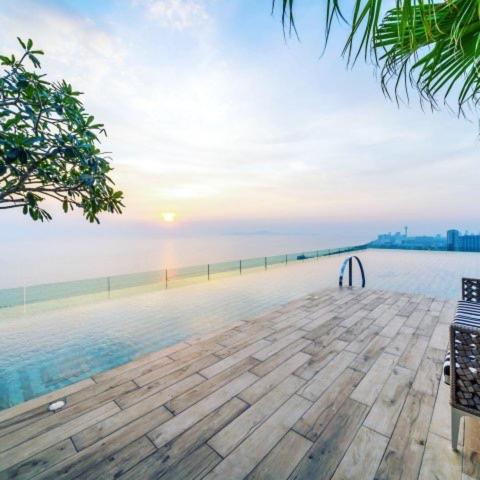 The Sun Riviera Apartment The Sun Riviera Apartment