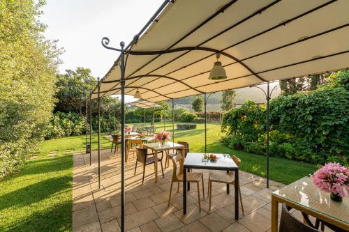 Garden, Wine Resort Leda d'Ittiri in Fertilia