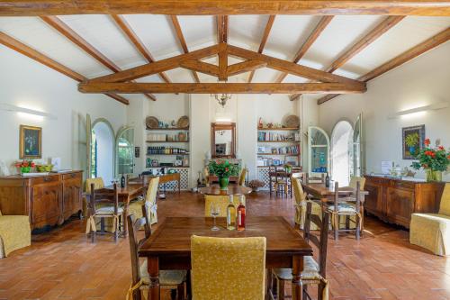 Lobby, Wine Resort Leda d'Ittiri in Fertilia