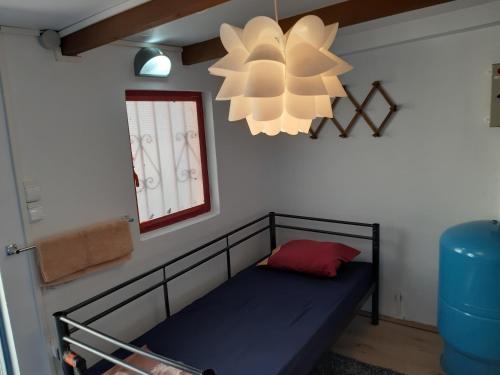 Country Rooms near Athens - Airport 4