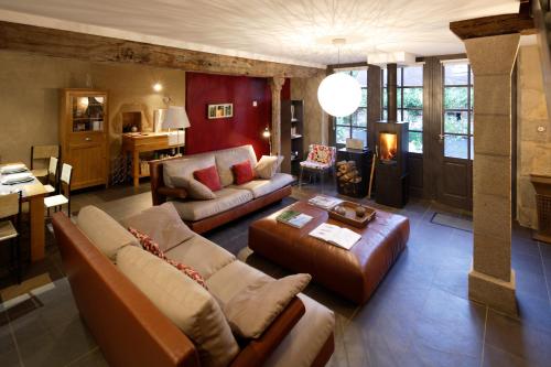 L'Oustal du Domaine de Louveraude in Chenerailles