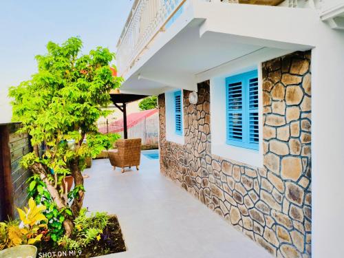 Location Maison Bleue avec piscine privative au Carbet Martinique in Le Carbet