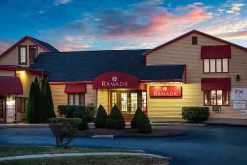 Ramada by Wyndham Groton Mystic in Groton, USA